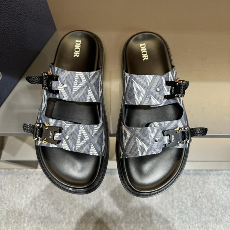 ch**an D*or slippers